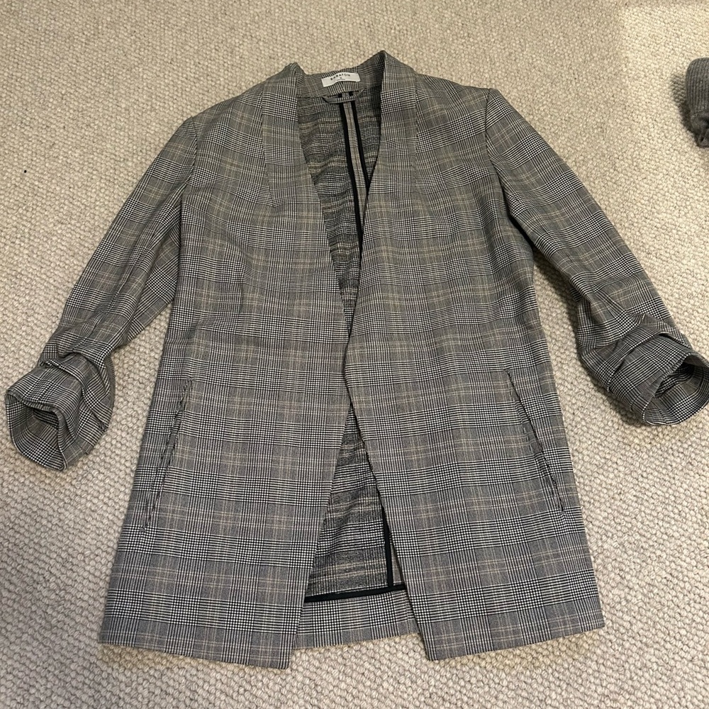 Babaton blazer